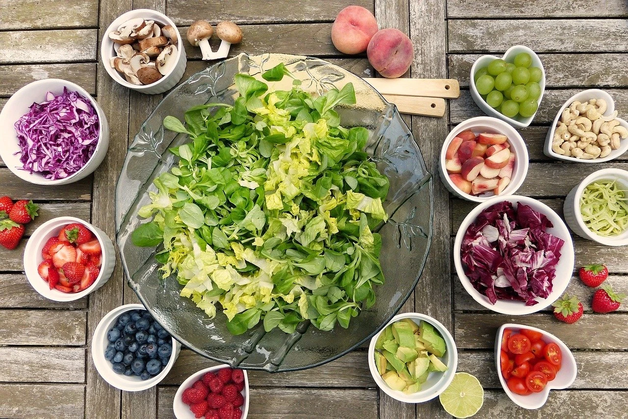 to lose weight must eat salads